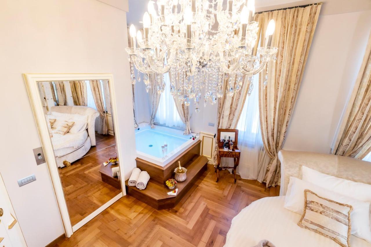 Villa Valentini Bonaparte 포주올로 외부 사진